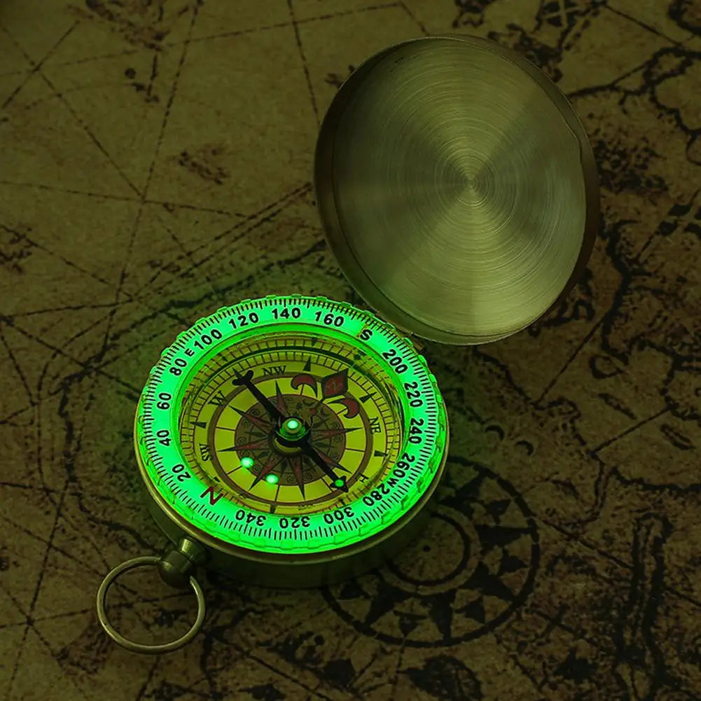 Mini Portable Camping Hiking Pocket Brass Golden Compass Portable Compass Navigation for Outdoor Activities Retro Flip Compasses